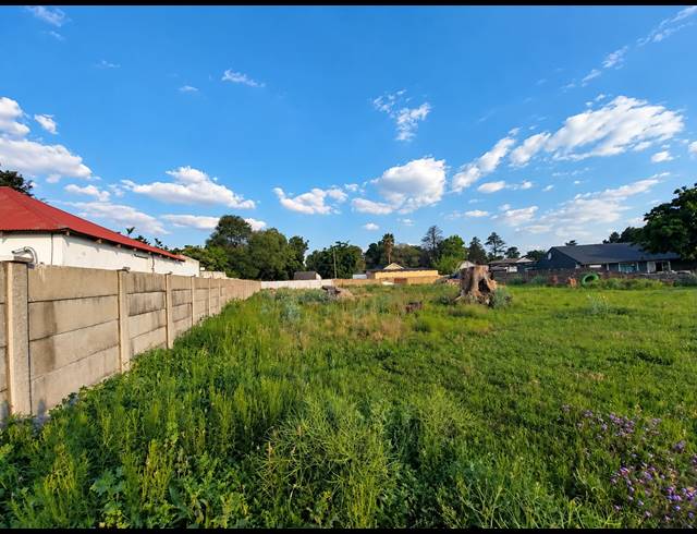 997M² VACANT LAND FOR SALE IN KOOKRUS